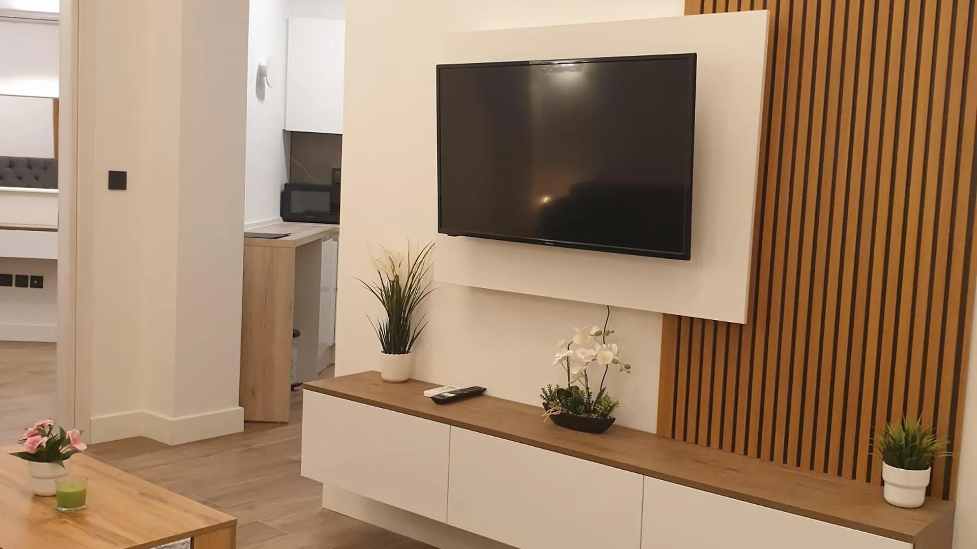Glow Haven Suites Salonic
